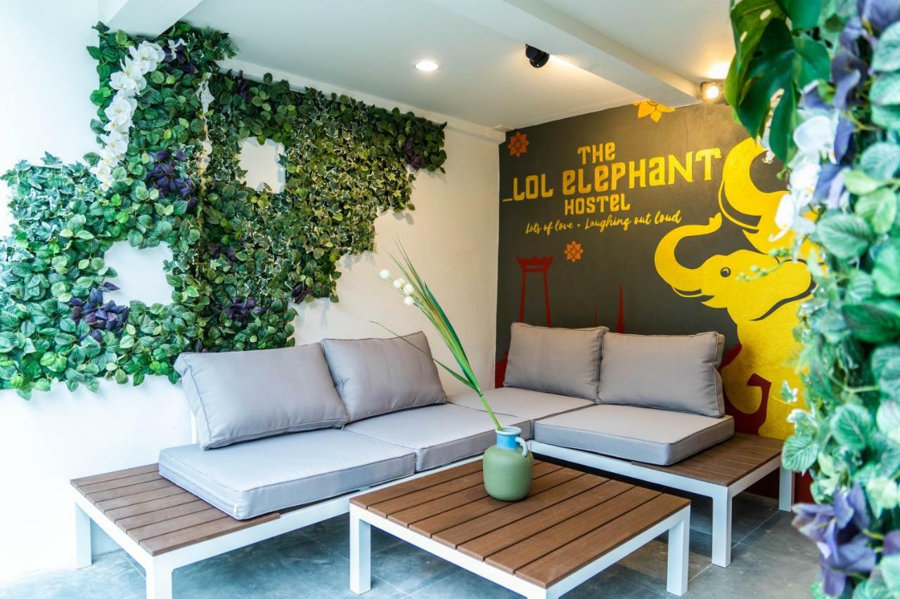 The Lol Elephant Hostel Bangkok Exteriör bild