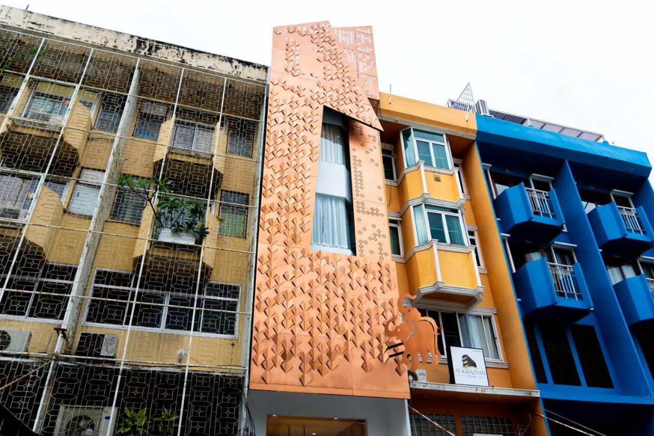 The Lol Elephant Hostel Bangkok Exteriör bild