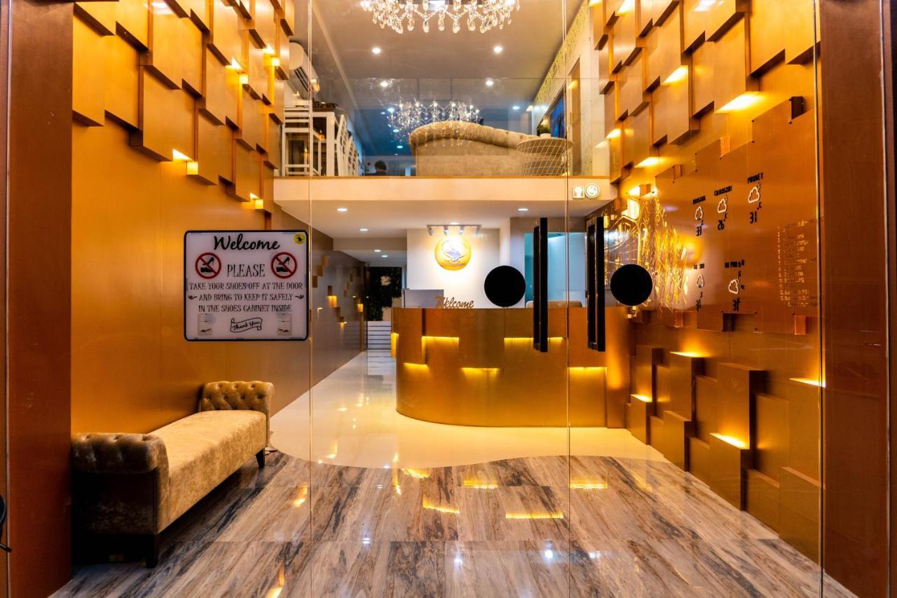The Lol Elephant Hostel Bangkok Exteriör bild